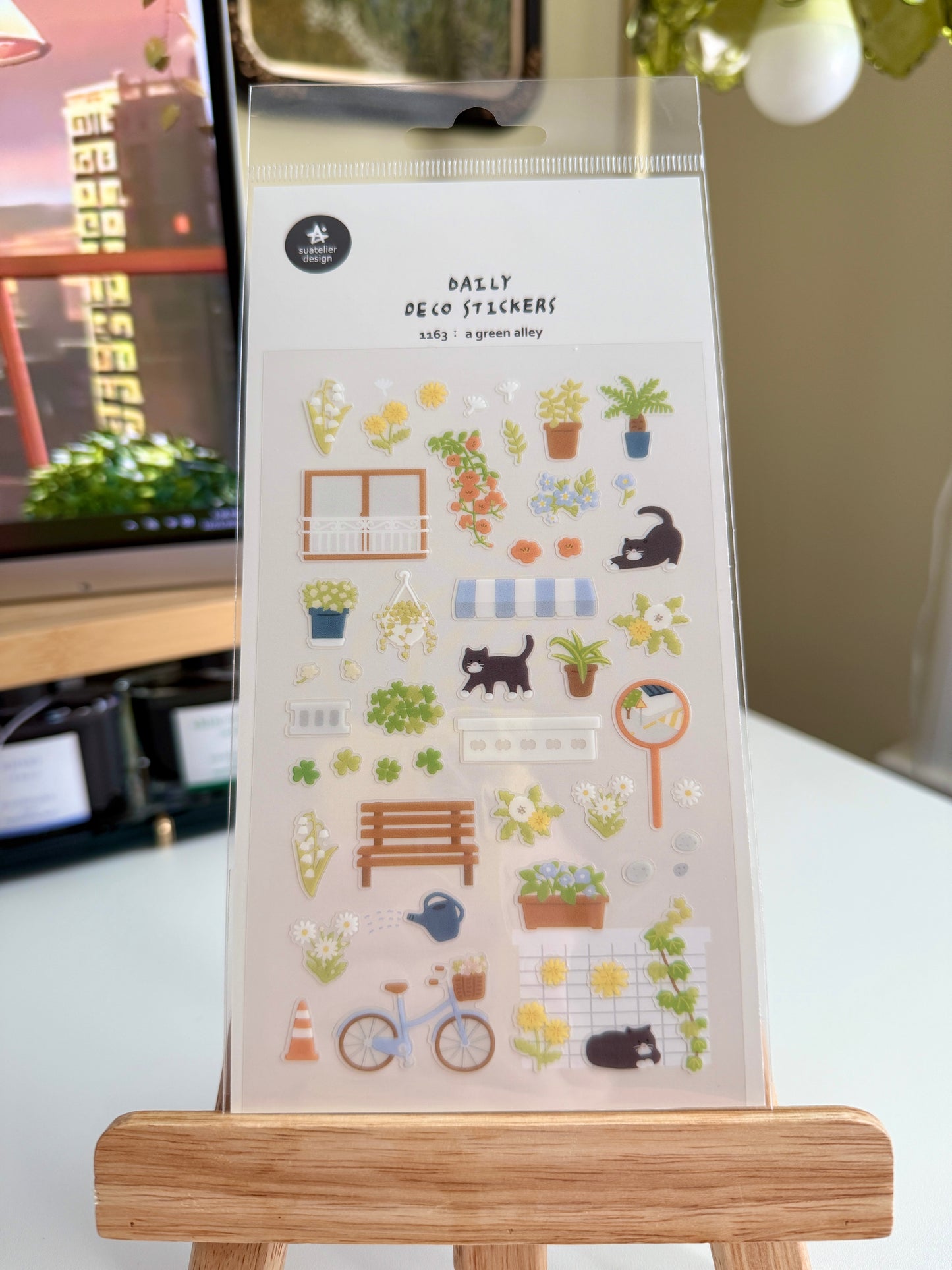 Suatelier Design: Daily Deco Stickers | 1163 : A Green Alley